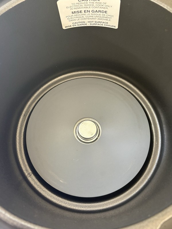 Instant Pot IP-DUO60 V3 6 Quart Programmable Pressure Cooker gallery
