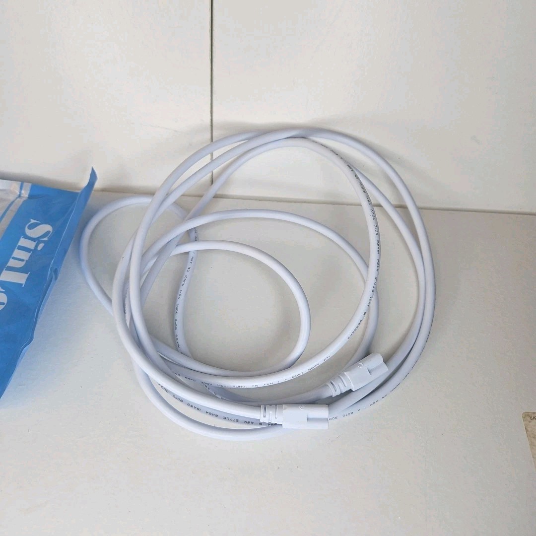 UL-LP Certification T5 T8 LED Lamp Connecting Wire Ceiling Lights Daylight gallery