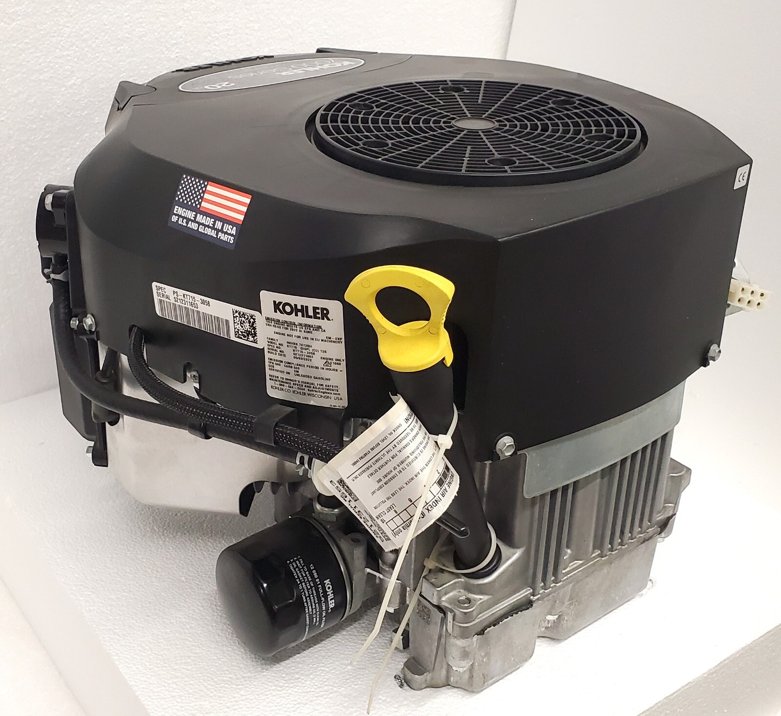 Kohler 7000 Series 20 HP Vertical Engine 725 cc 1" x 3-5/32" #KT715-3058 gallery