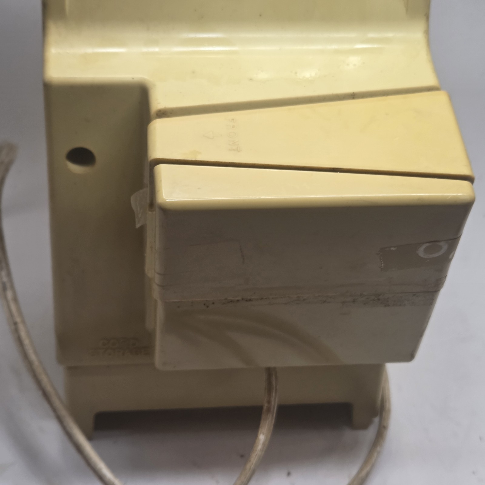 Vintage Rival Electric Automatic Can Opener Model 739 Tested Back Cover Detached gallery