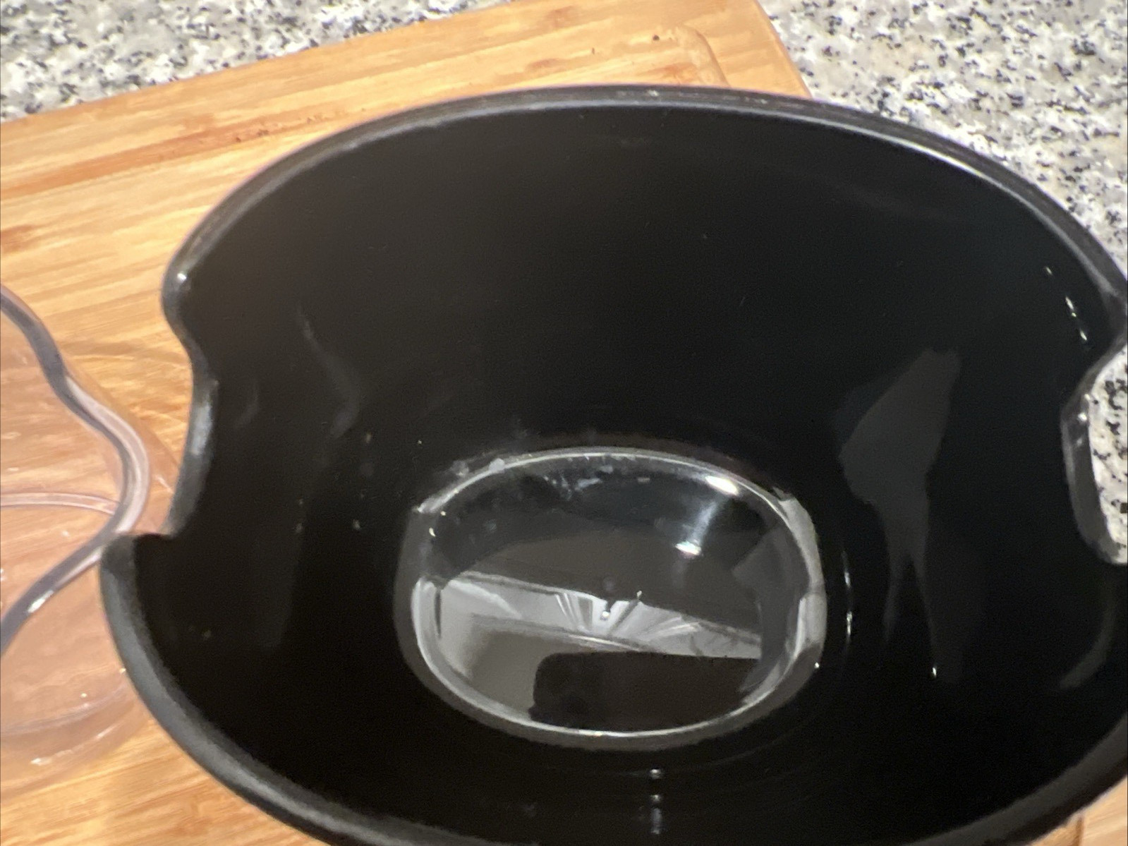 Ninja Cold Press Juicer Pro JC101 Replacement Part- measuring cup & pulp bowl gallery