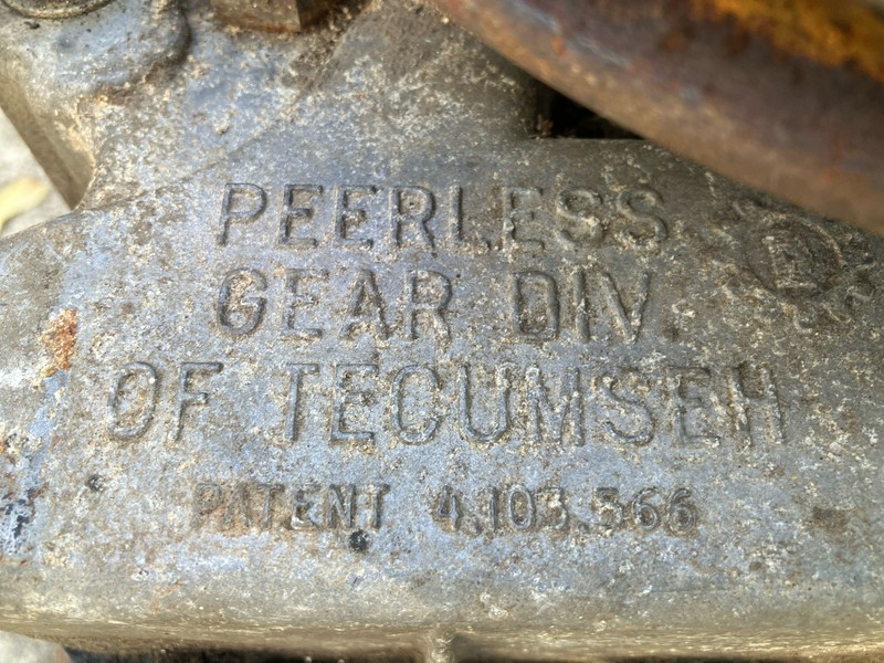 USED PEERLESS (Tecumseh) 5-SPEED TRANSAXLE FOR JOHN DEERE 160/170 Garden Tractor gallery