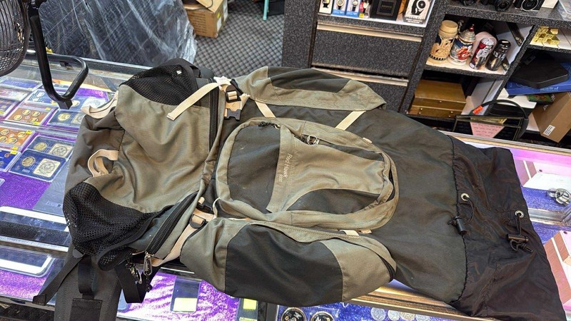 Kelty Red Hawk 5000 Hiking Camping Outdoor Back Pack 4