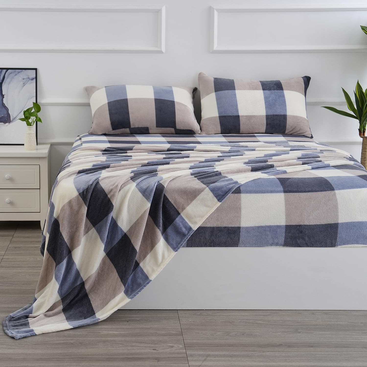 Ultra Soft Micro Fleece Twin Size Sheets Set 3 Piece - Extra Soft Velvet Flee... gallery