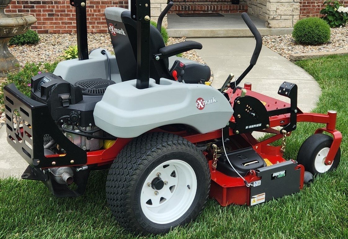 Speedtrap® Chute Blocker Exmark® Pioneer® S Series (48/52/60) 30 Sec. Install! gallery