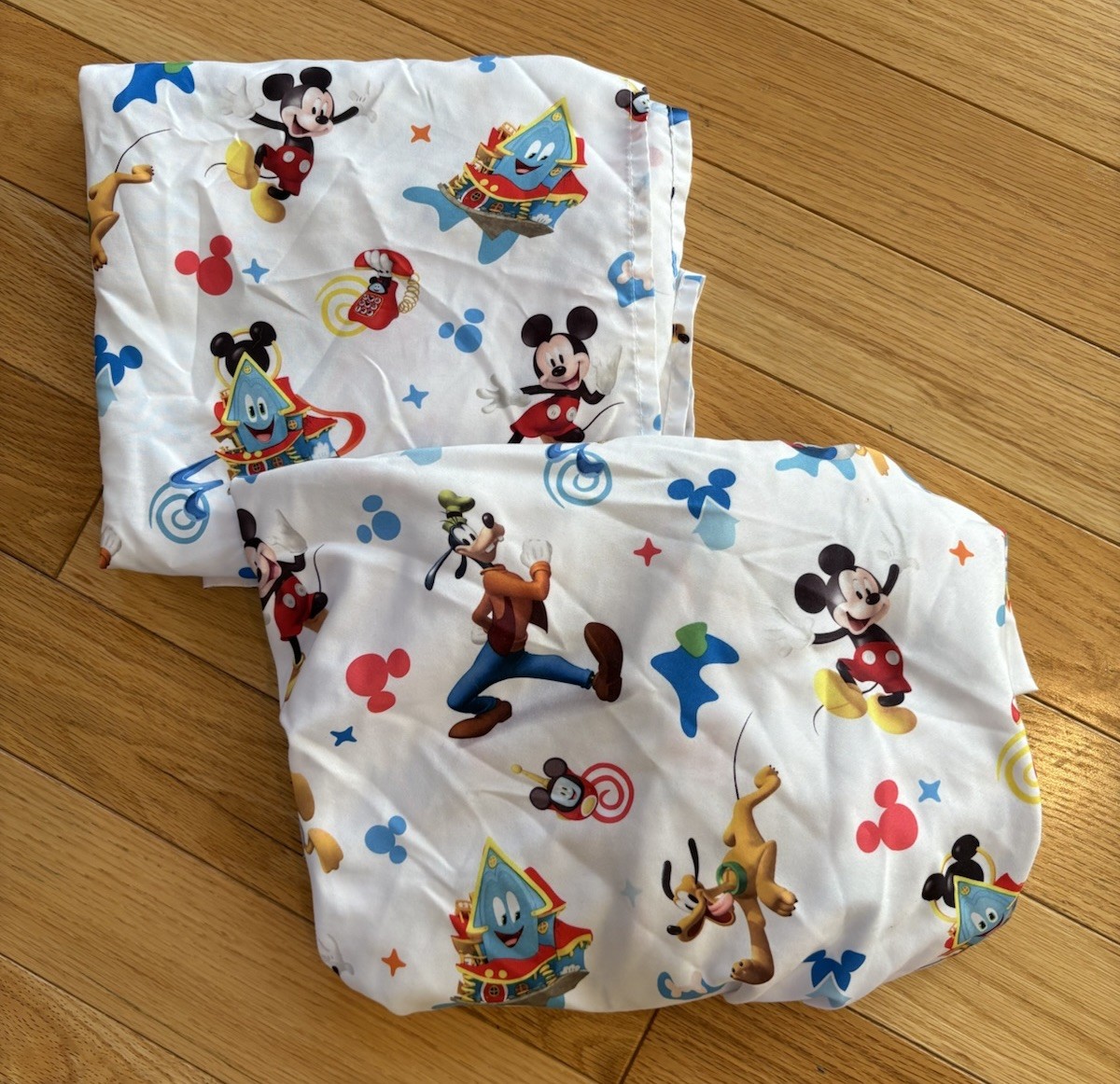 Disney Mickey Mouse Clubhouse / Junior Fitted Toddler/Crib 2 Pc Sheet Set EUC gallery