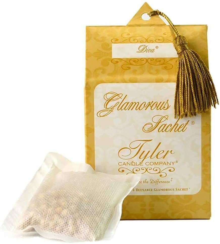 Tyler Candle Glamorous Wash Diva Laundry Detergent 64oz w/Diva Sachets Bundle gallery