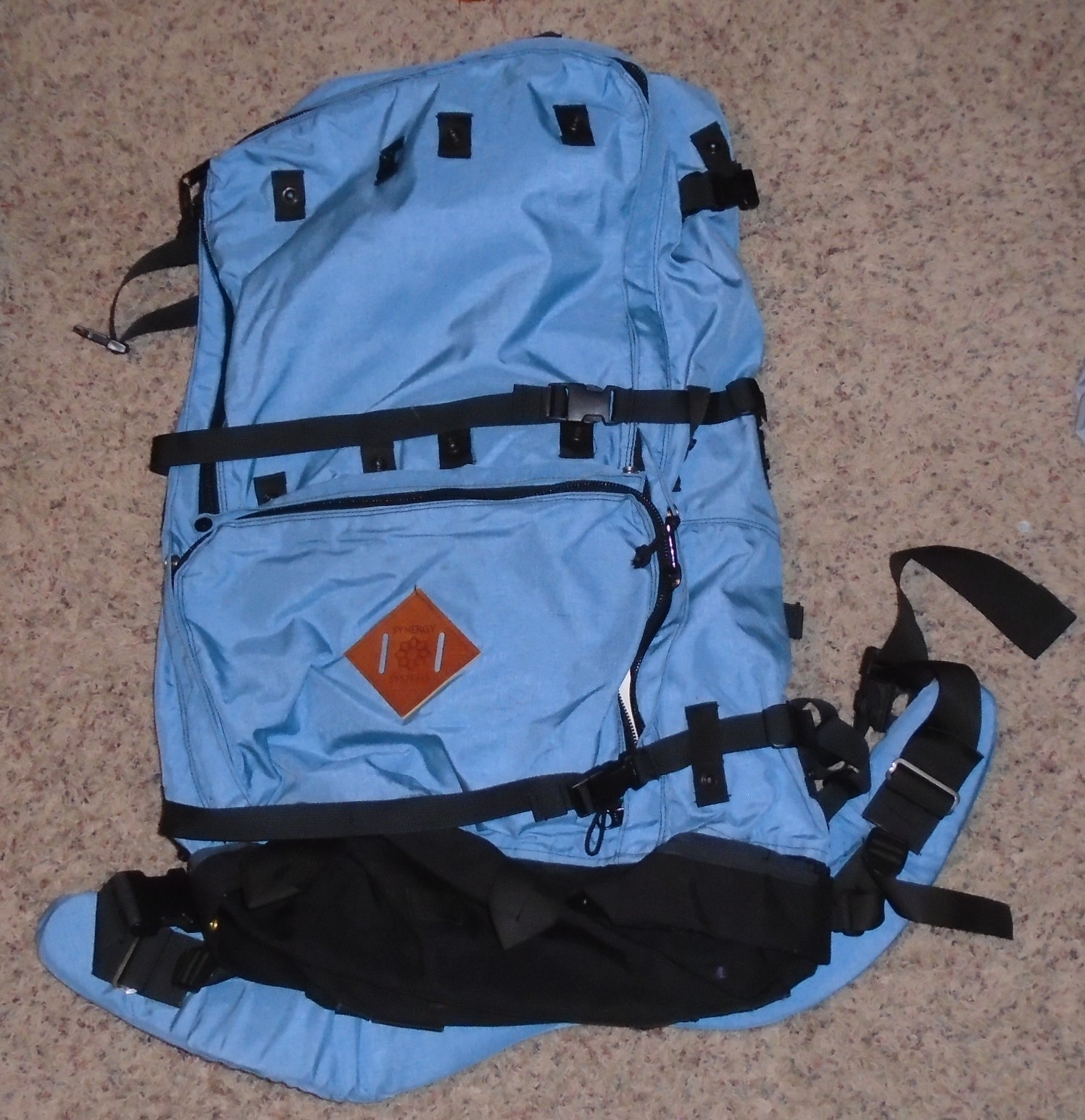VTG 1 Synergy Works Backpack - - Backpacking - Internal Frame
