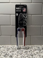 Klein Tools 250th Anniversary Linemans Pliers 9” USA Limited Edition J20009NE250