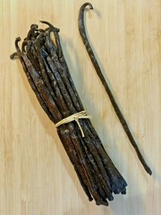 Madagascar Gourmet Vanilla Beans Grade A/B – Great for Extraction & Baking!