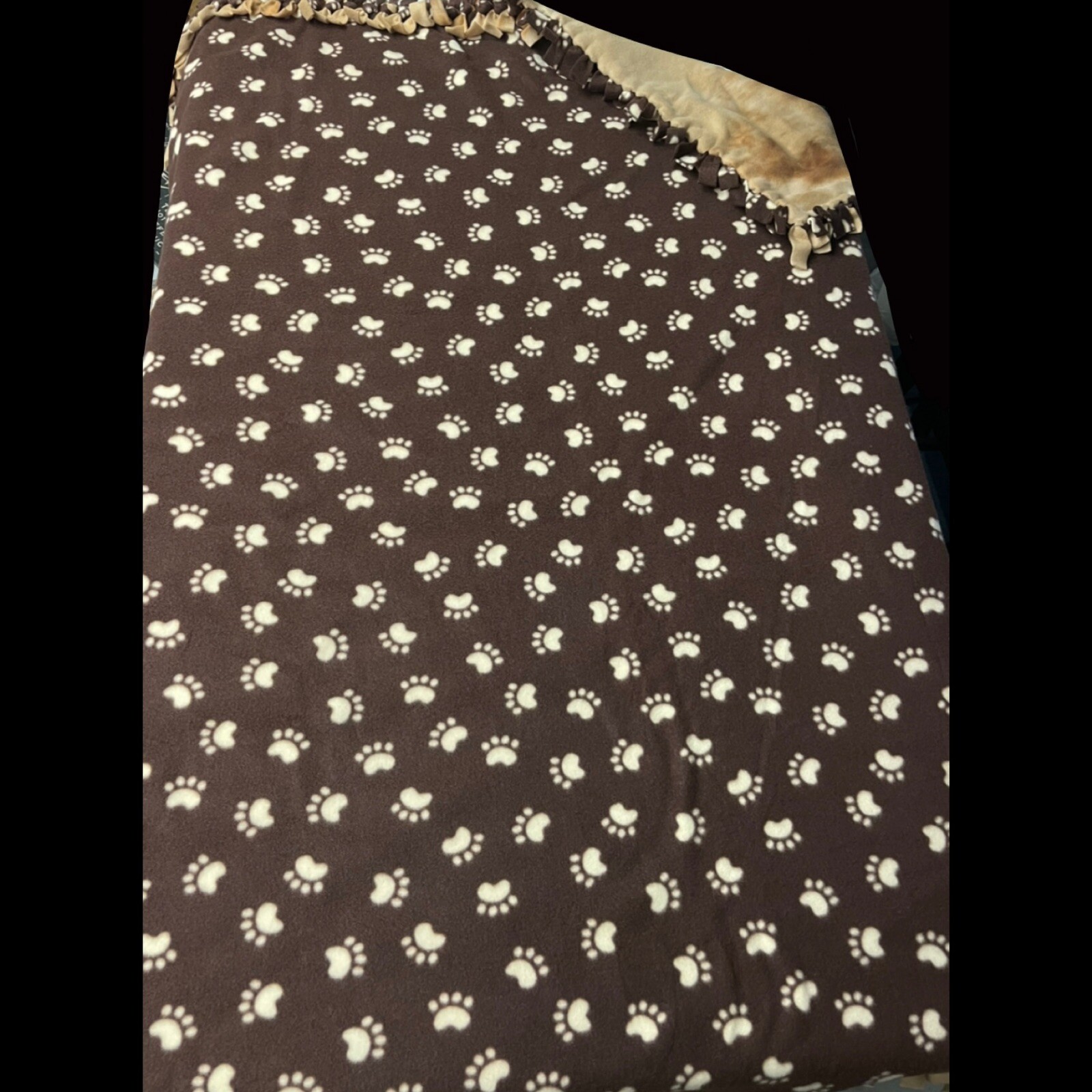 Brown Paw Print Tie Dye Handmade Fleece Tie Blanket gallery