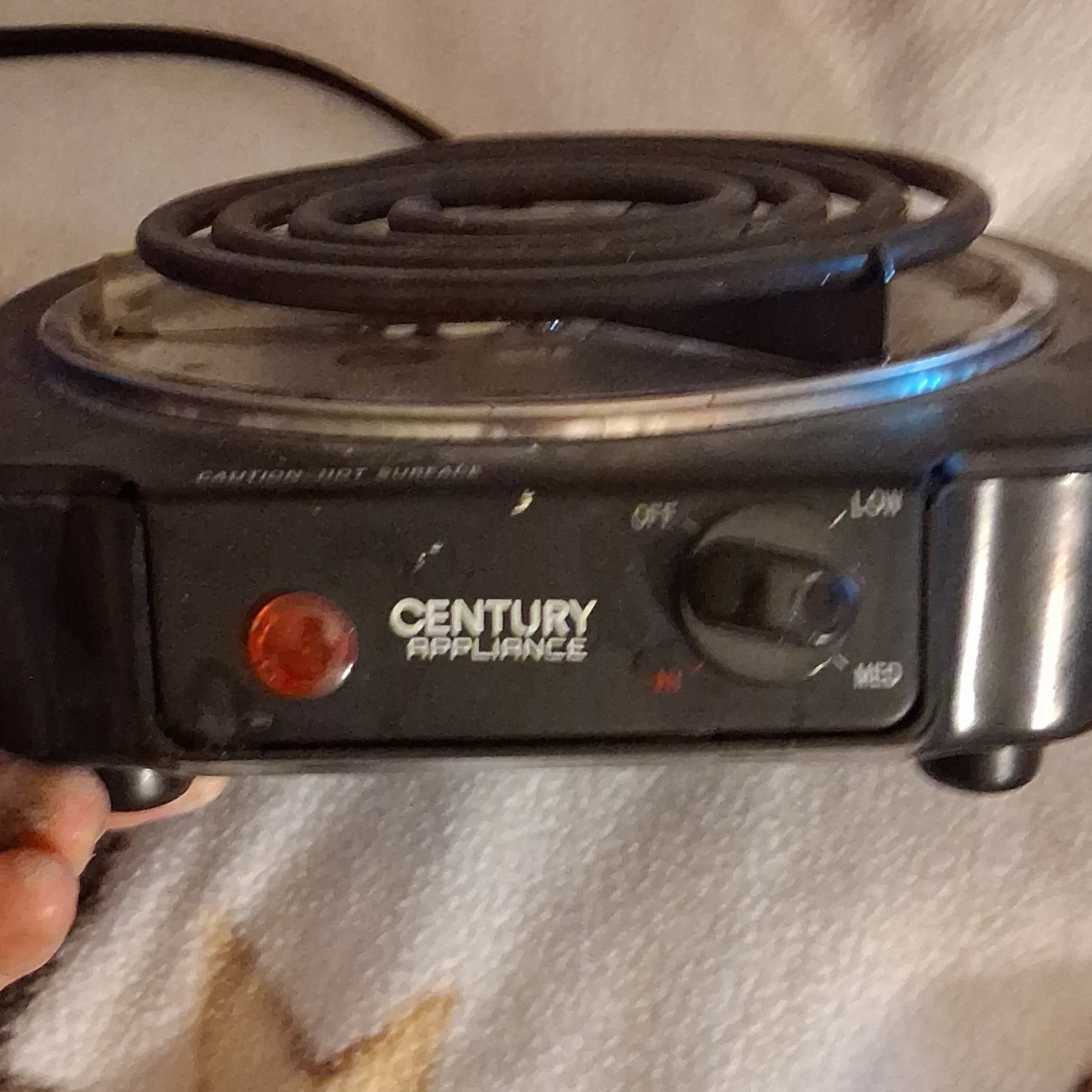 Century Appliance HP100 Single Burner Electric Hot Plate 1000W Black 3-Setting gallery