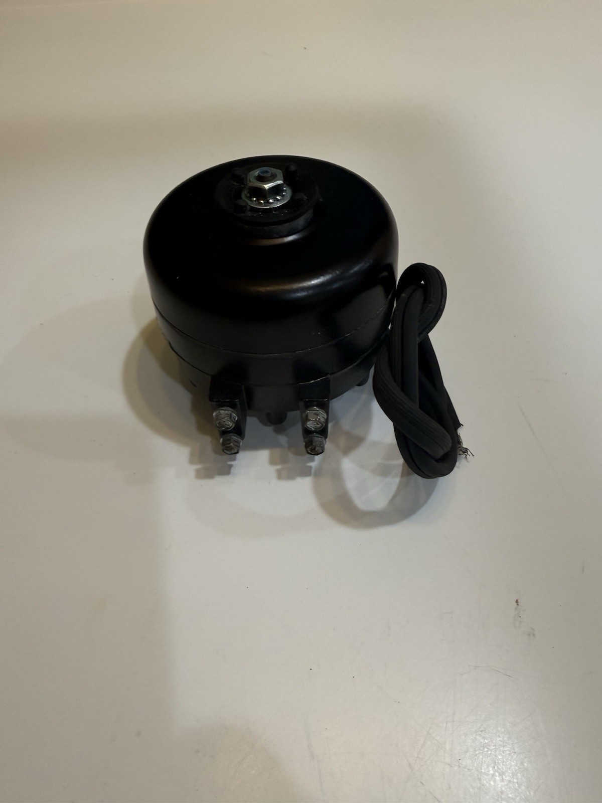 Merrill Motors Fan Motor E81645 PSC4BE9HEMV1 0.23 A, 115 V, 60/50 HZ, 9W, 1550 gallery