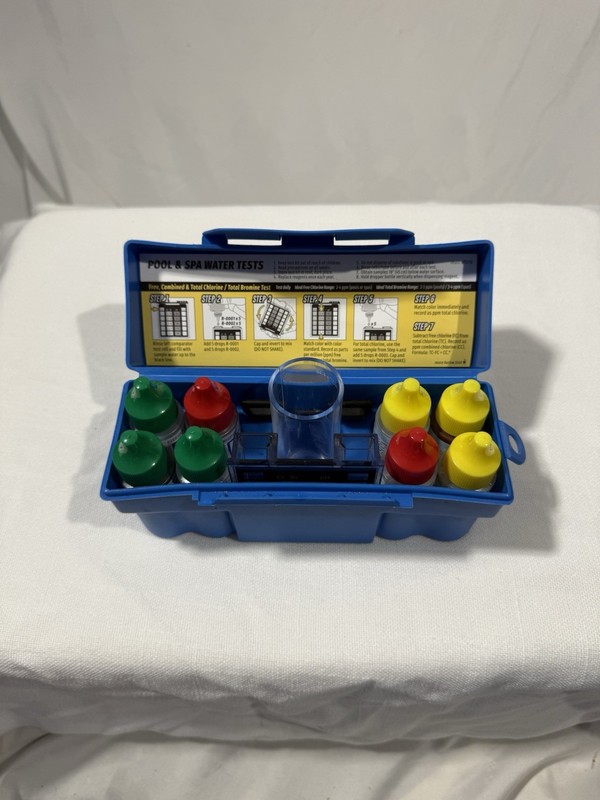 Leslie’s Deluxe Poolcare DPD Chlorine/Bromine Pool Test Kit New gallery