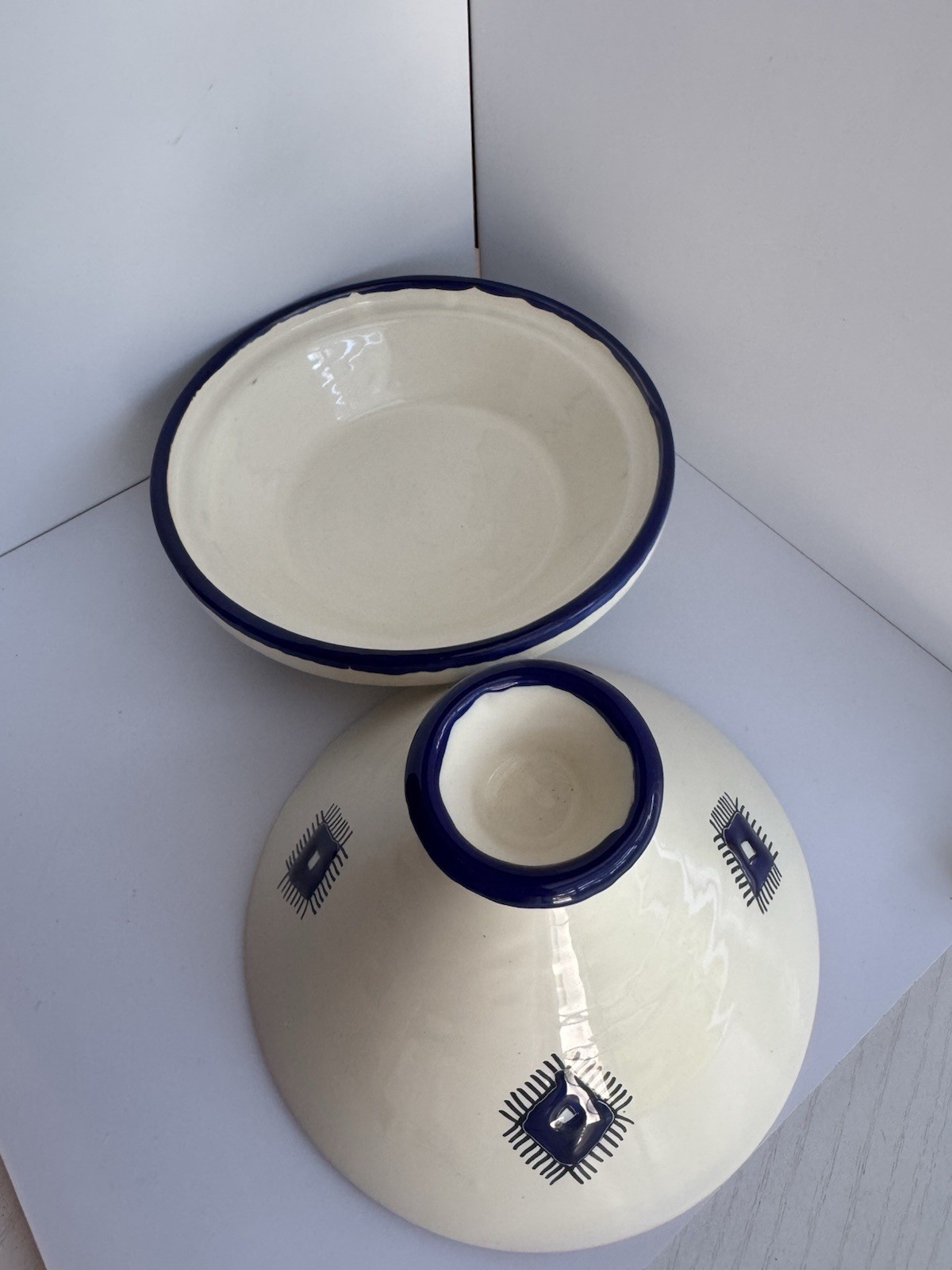 Ceramic Tagine/Tajine Serving Pot w/ Lid Beige & Blue 7 in Diameter gallery