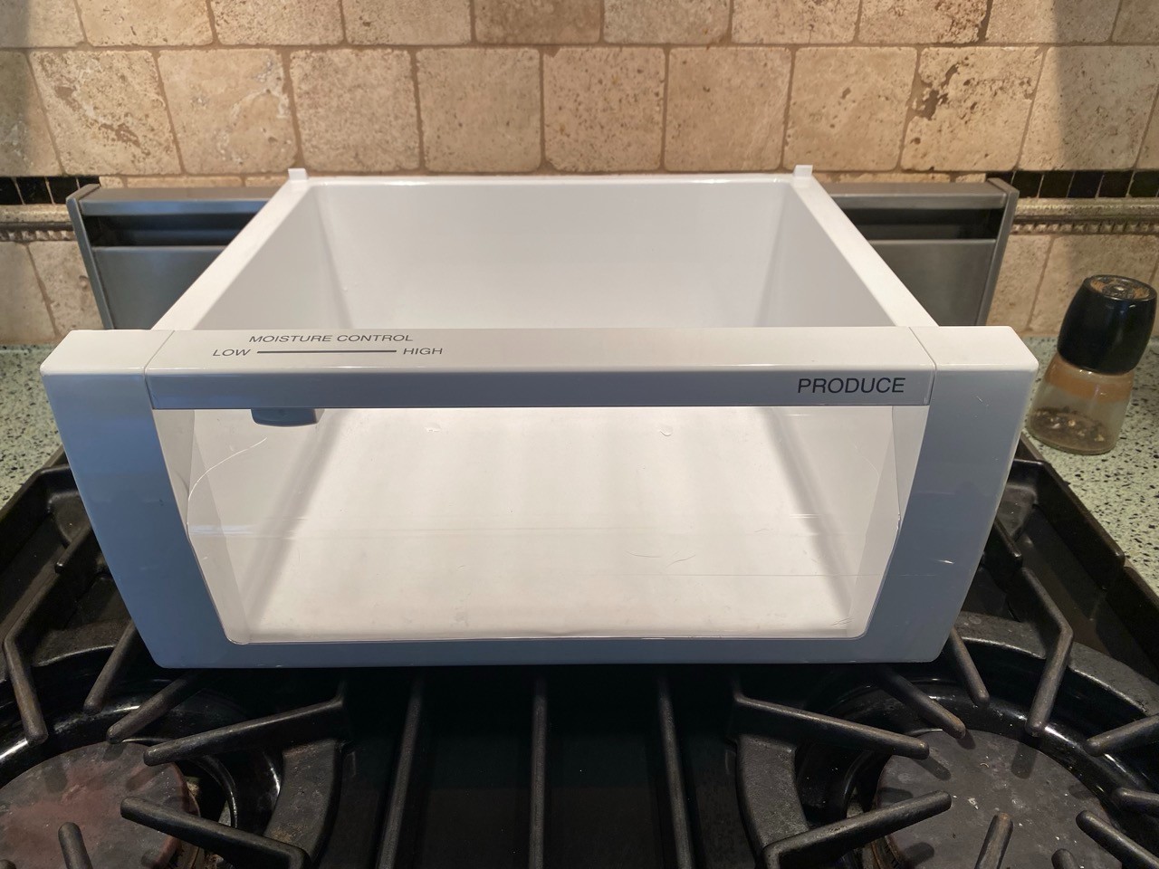 Viking Professional Refrigerator CRISPER PRODUCE PAN BIN Drawer VCBB362 (2 of 2) gallery