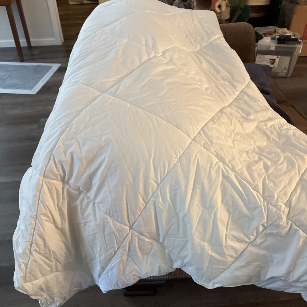 King Size Down Alternative Comforter - Quilted Duvet Insert for All Seasons, ...