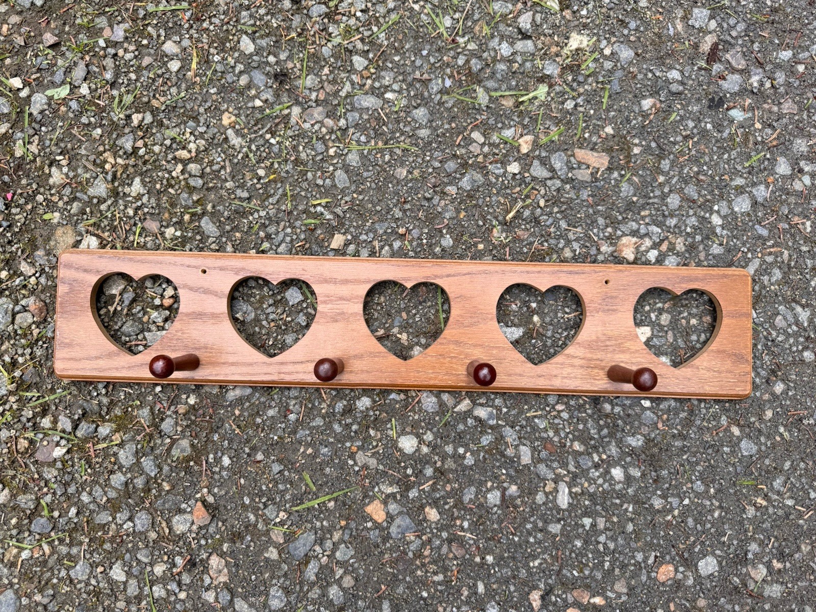 Wood Wall Mounted Coat Rack Panel w/ Heart Cutouts, 5 Peg Hooks, 23 in gallery