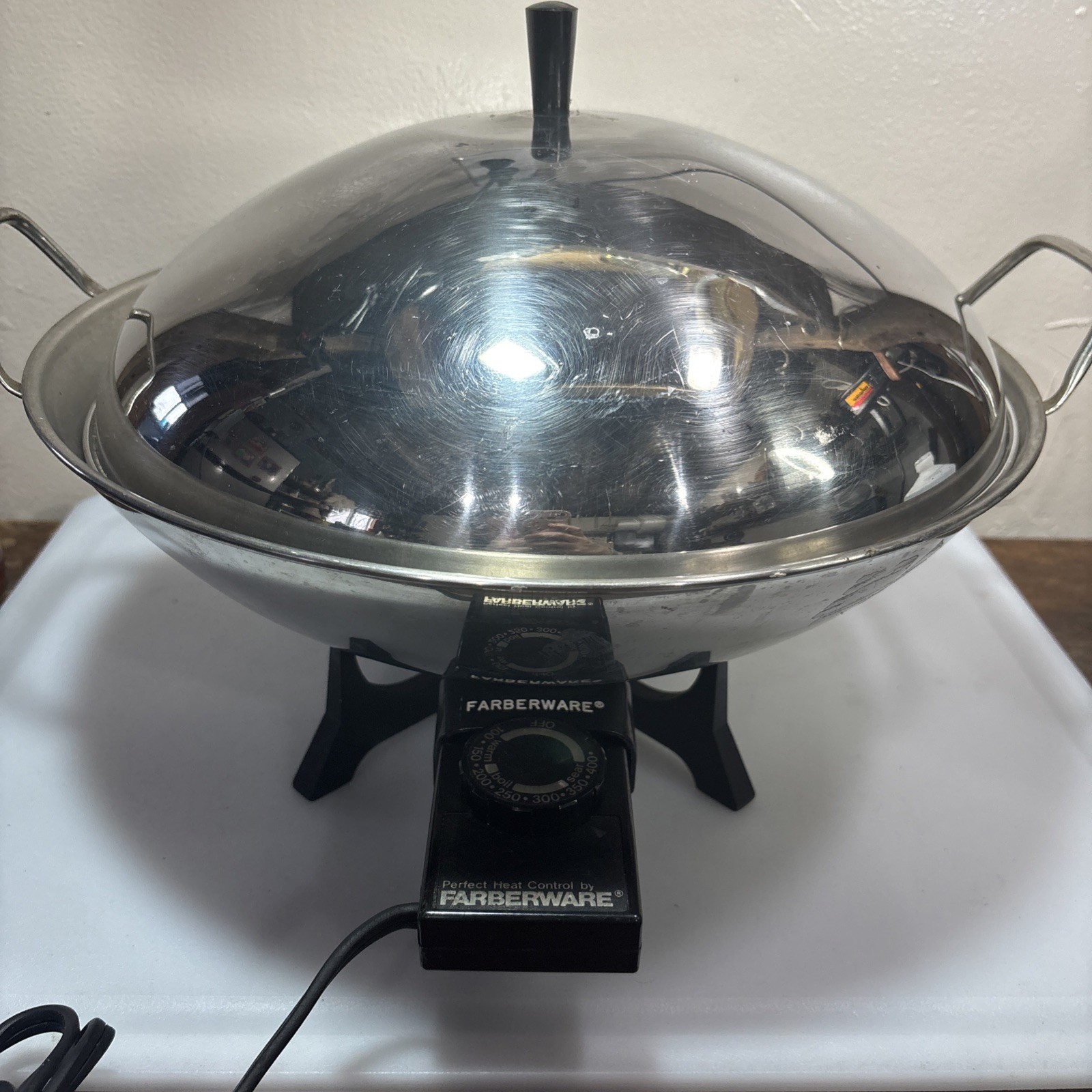 Farberware 14" Stainless Steel Electric Wok Model 303 gallery
