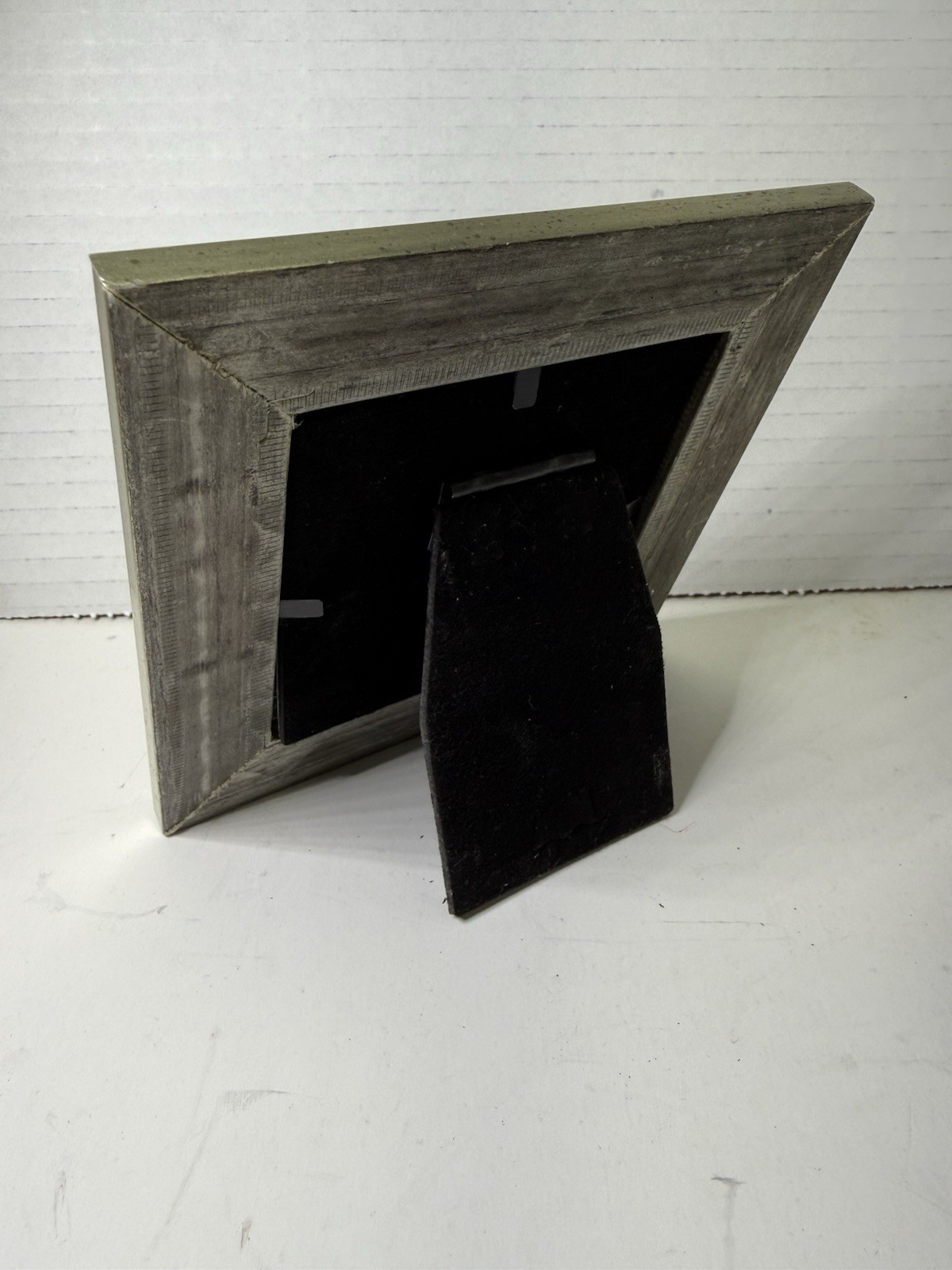 Toscana 3x3 Standing Photo Frame Silver Rear Loading Vintage gallery