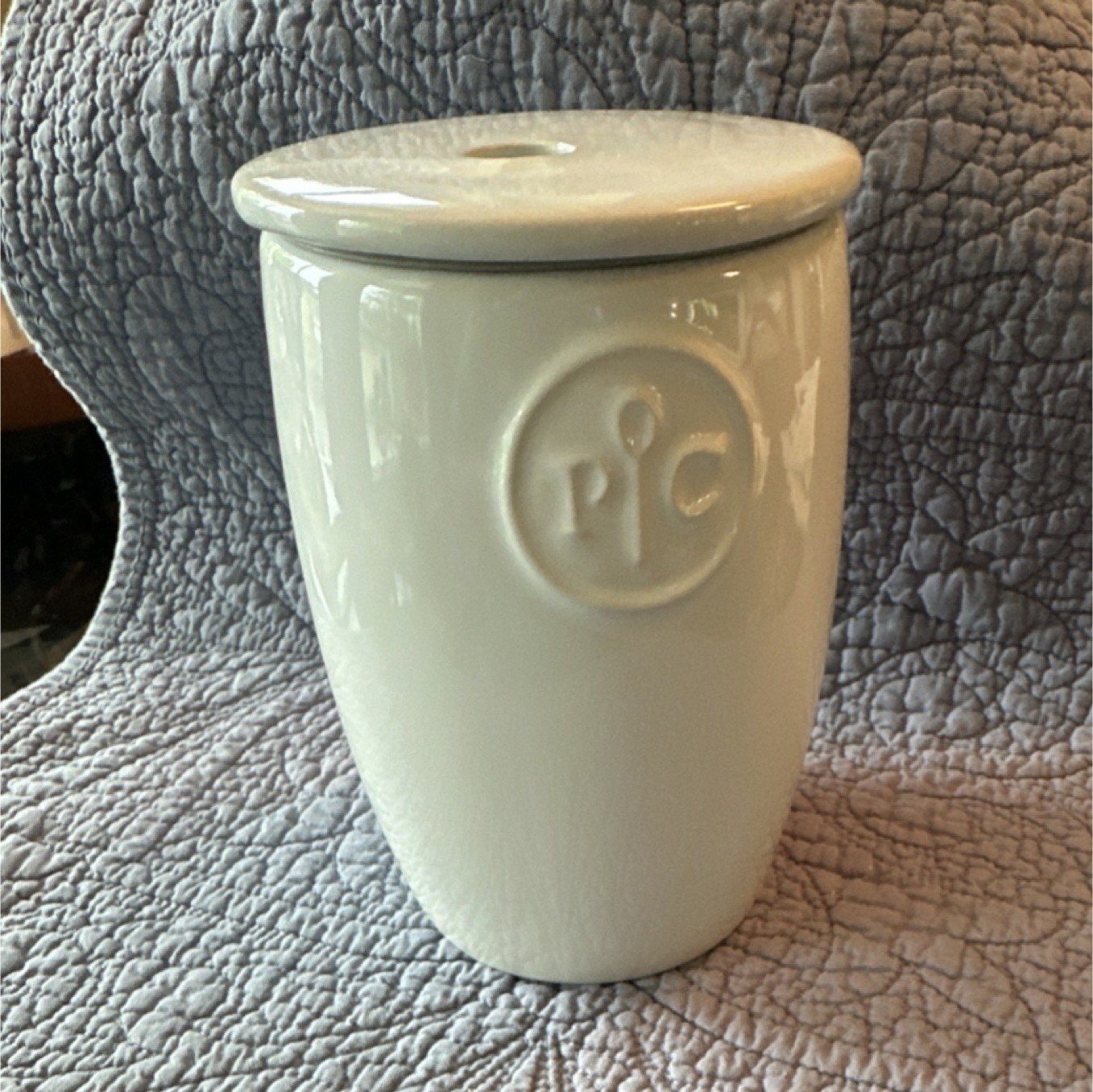 Pampered Chef Ceramic White Cylinder Kitchen Canister 7in with Lid 19C gallery