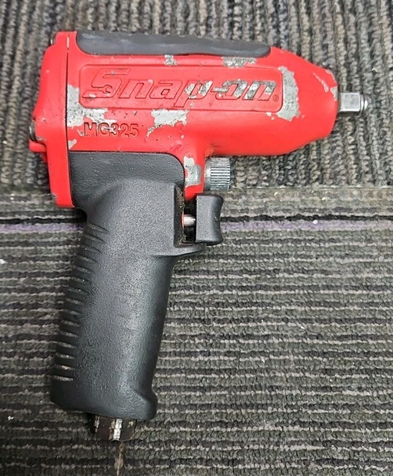 Snap-On Tools MG325 3/8" Drive Compact Air Impact Wrench - READ gallery