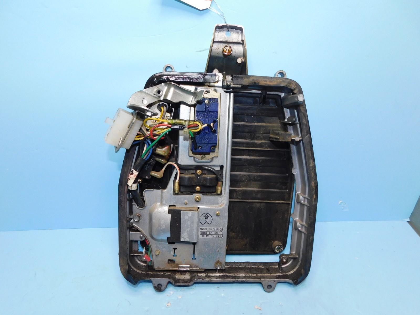 FRONT CONTROL PANEL FOR HONDA EM650 GENERATOR --- BOX 2580 NQ gallery