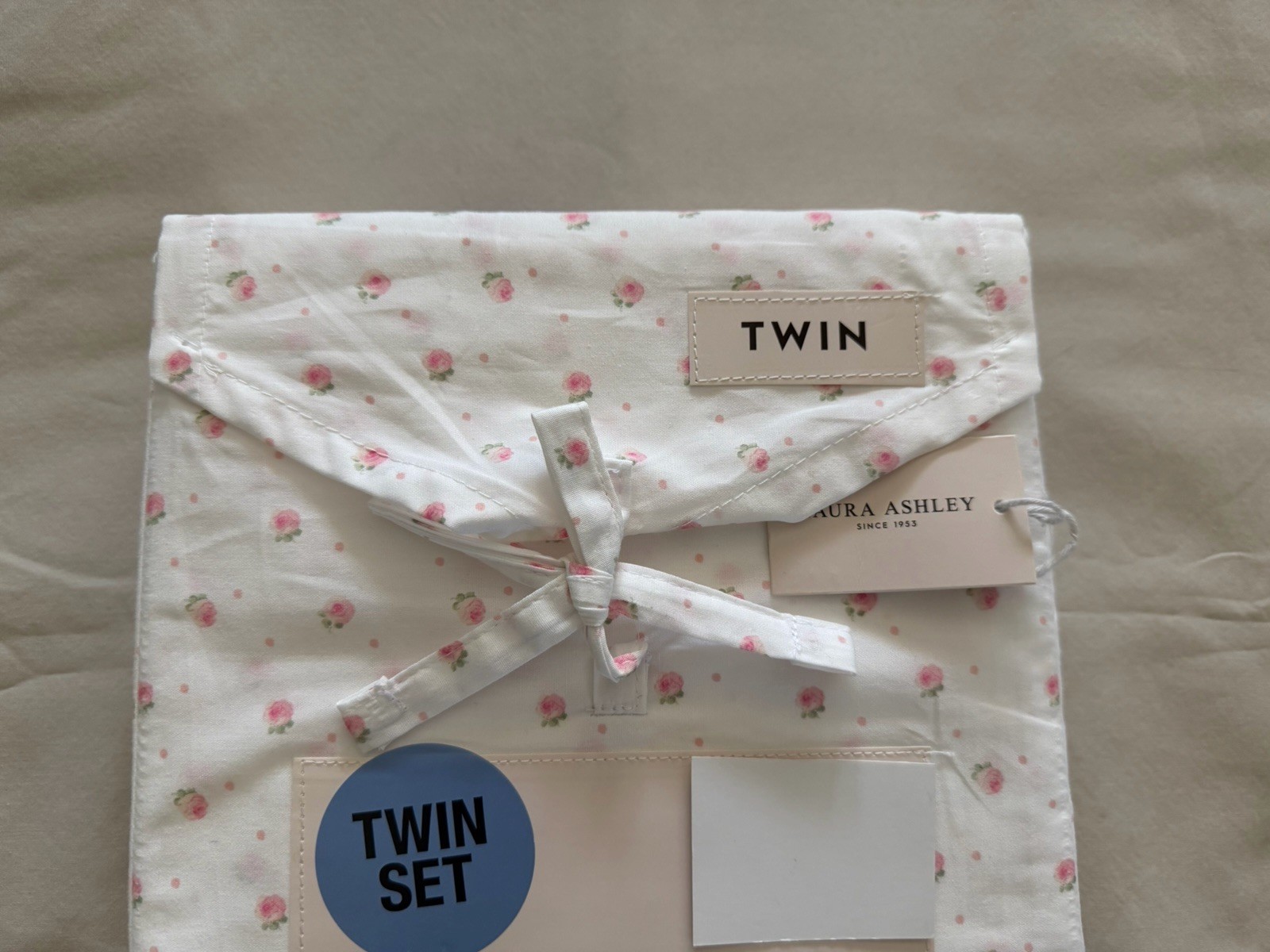 NEW 3pc Laura Ashley Twin Sheet Set Petite Floral Buds SWEET CONFECTION Pink gallery