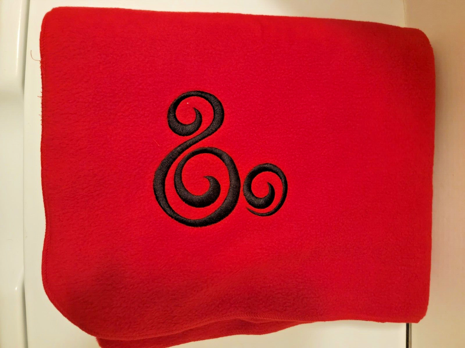 Soft Embroidered Swirl Mickey Red Fleece Blanket NEW gallery