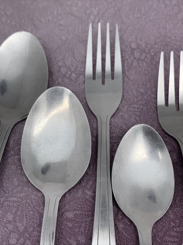 9 Pieces FORK SPOON Wallace Silver Brandware Stainless Outlined China gallery