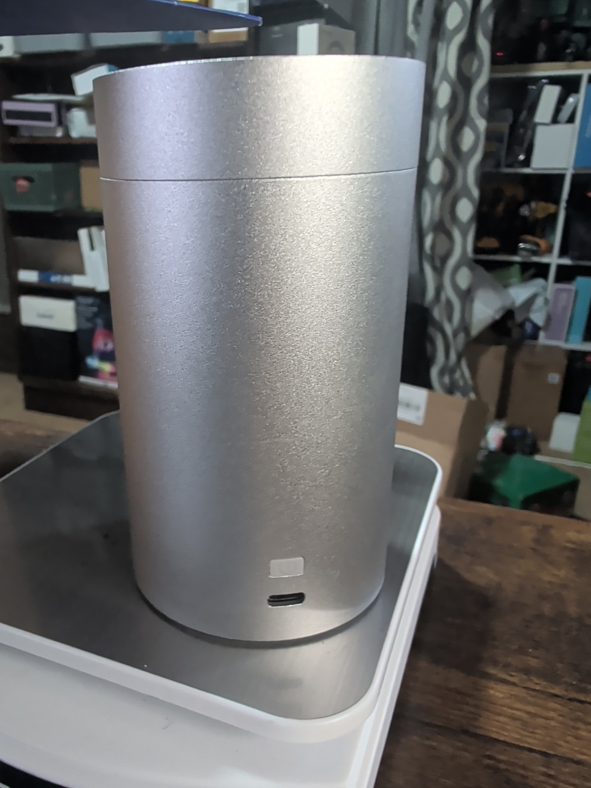 Mini 2 Diffuser - Cold Air Aroma Diffuser for Home Covers 500 Square Feet gallery