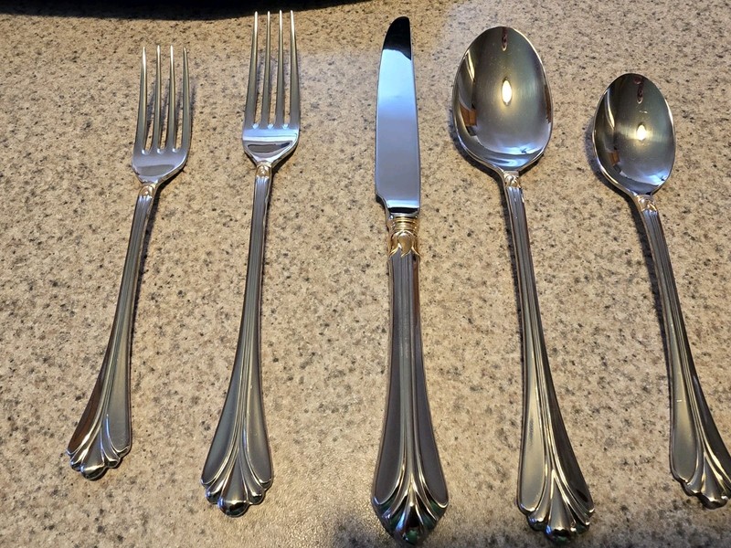 Mikasa - Lyons Flatware - Gold Accent . 34 Pieces Include (6) 5-piece Settings gallery