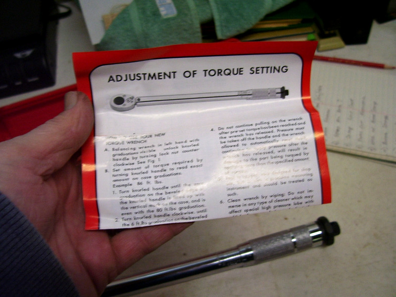 Pittsburgh Tools Torque Wrench 1/2" Drive 18" Automotive Ratchet Type 0-150 lbs. gallery