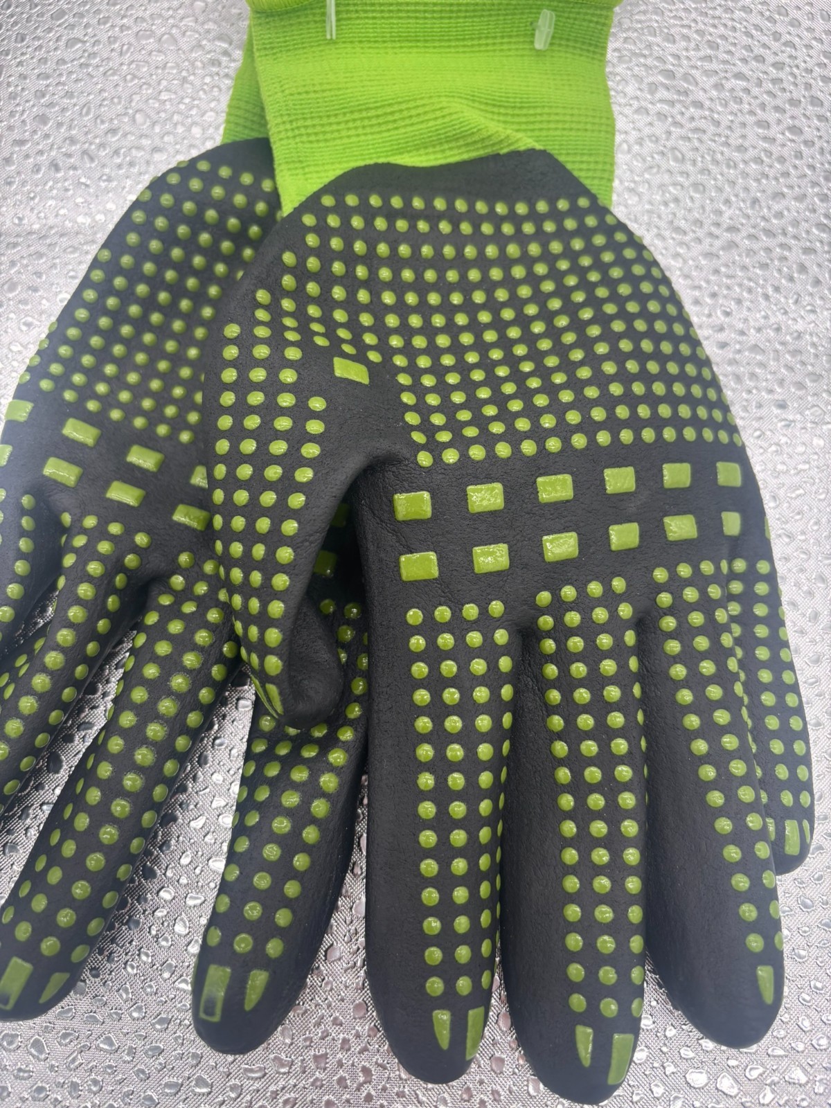 Midwest Max Grip Nitrile Latex Free Gloves Size: S/M - NEW gallery