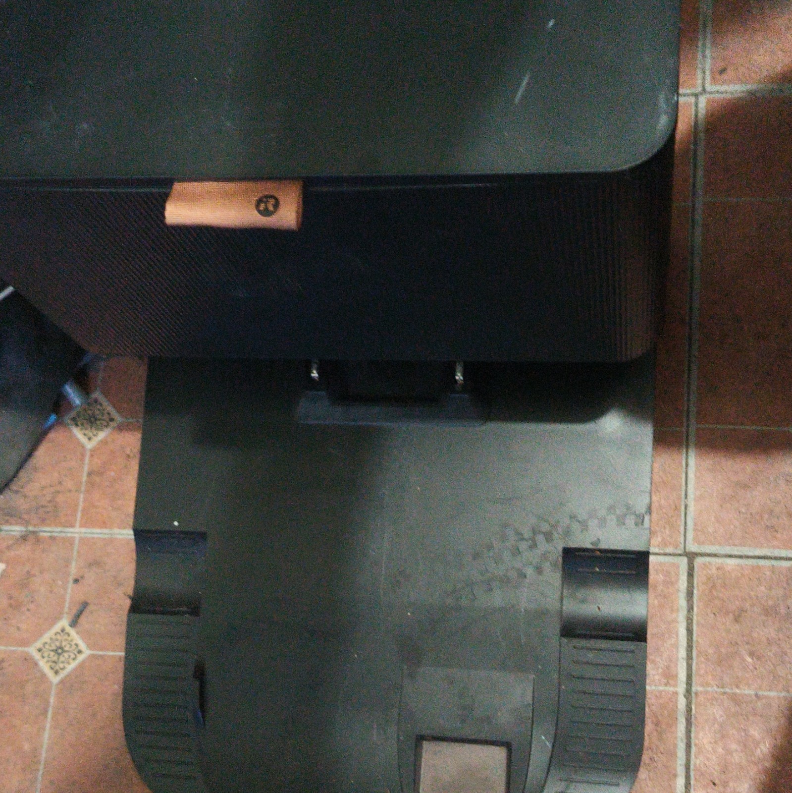 iRobot Roomba J7 WiFi Connected Smart Mapping Robot Cleaner Vacuum gallery