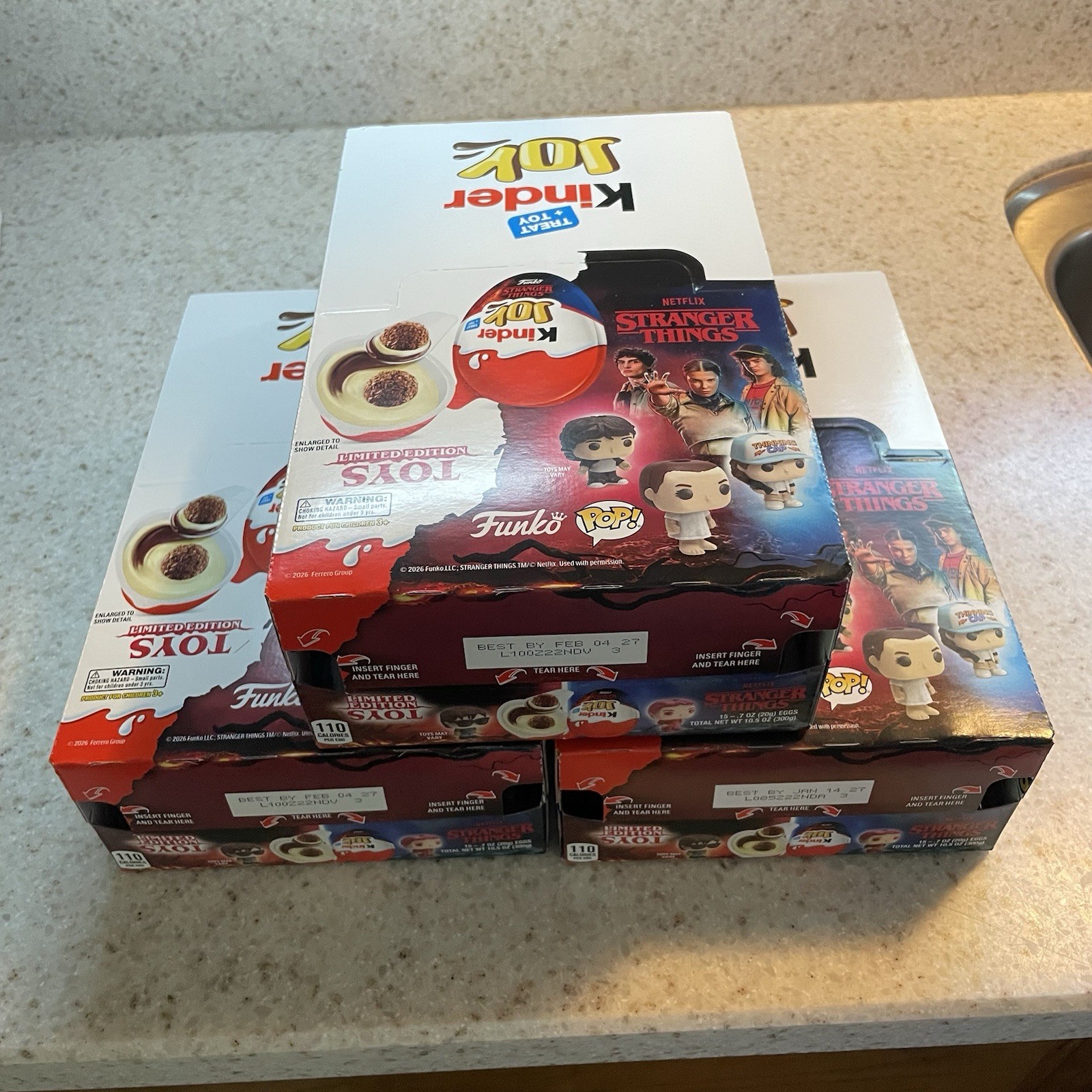 Kinder Joy Stranger Things Funko 15 Pack SEALED Read Disc gallery