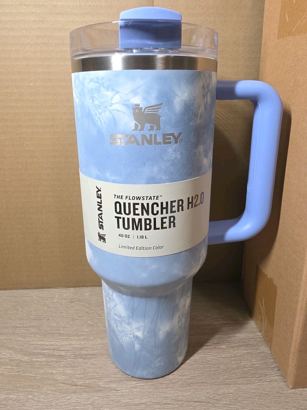 Stanley Quencher H2.0 FlowState Travel Tumbler - Ocean Tie Dye - Limited Edition gallery