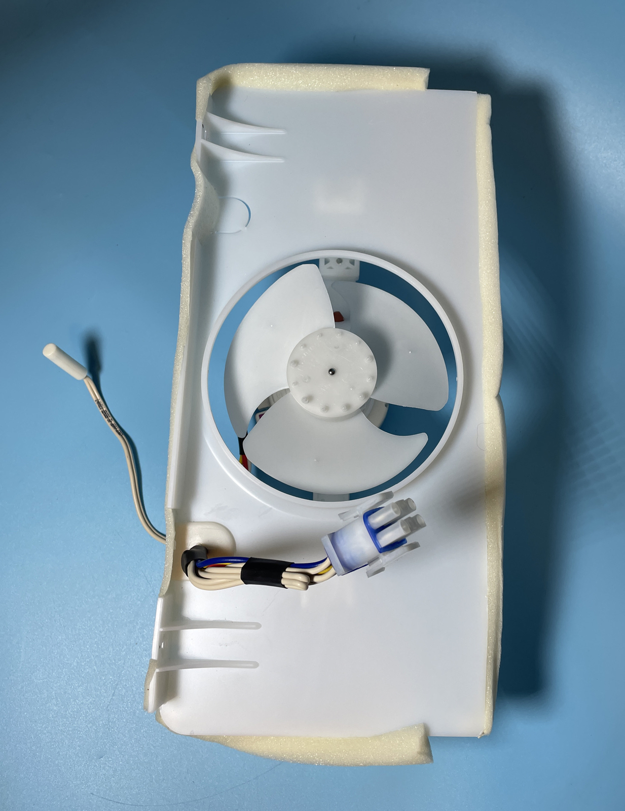 WR60X30370 Ge Refrigerator Evaporator Fan Motor Genuine OEM gallery