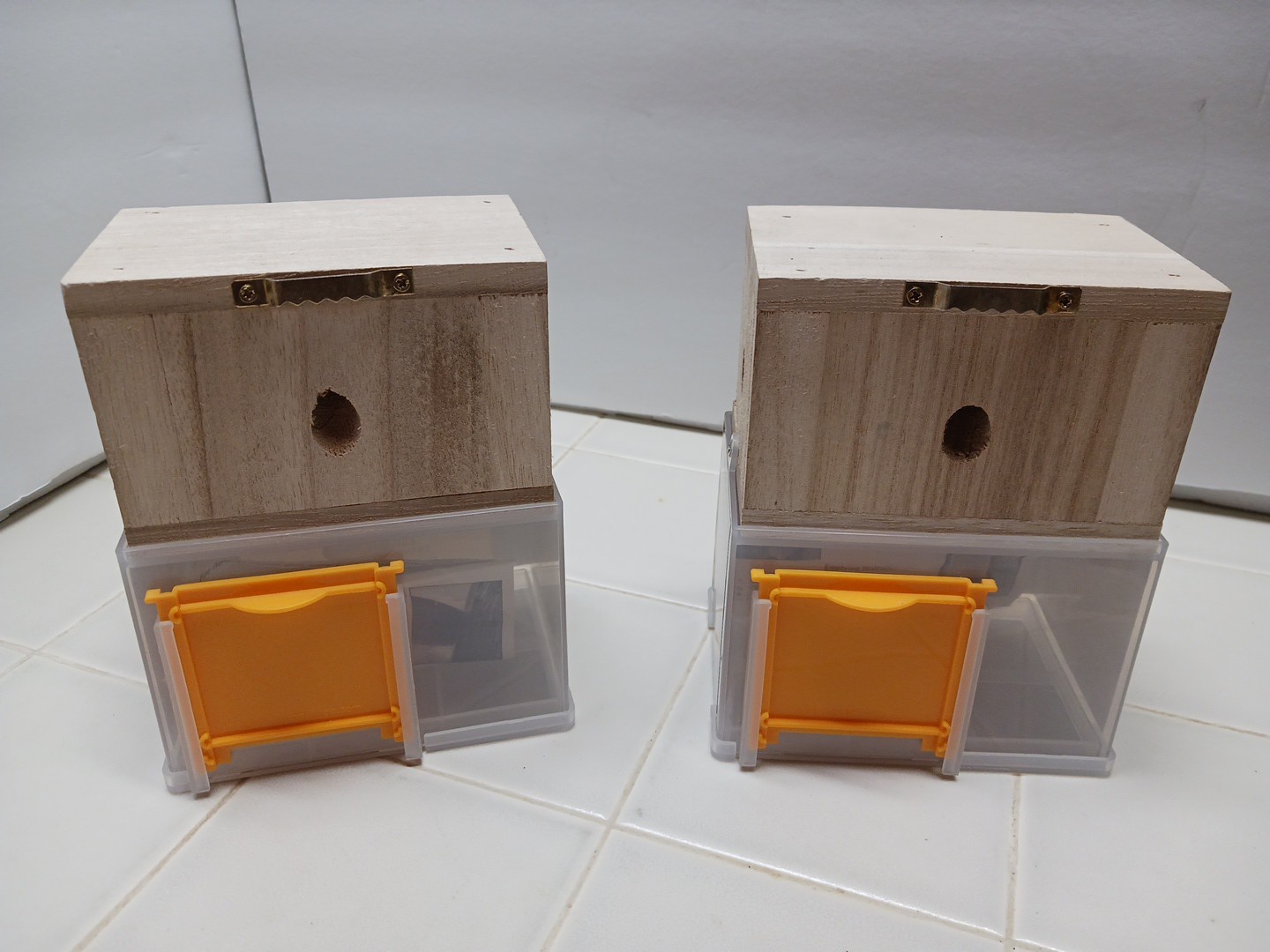 Bees 'N Things Outdoor Carpenter Bee Traps, NEW X 2 -- 2 Traps gallery