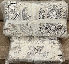 NEW Celeste Full/Queen Percale Comforter & Standard Shams, Multi