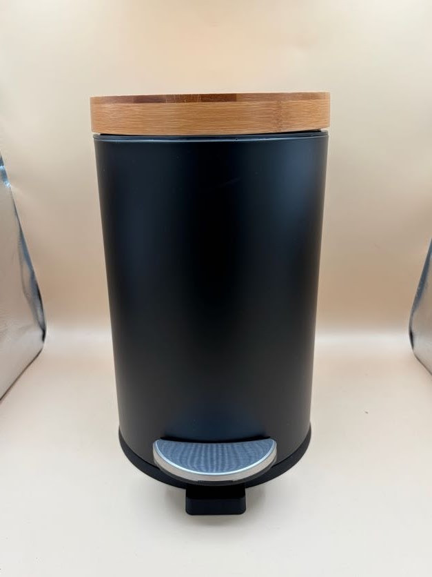 SunnyPoint Elite Bamboo Lid 4.5 Liter / 1.2 Gallon Round Trash Can - Black gallery