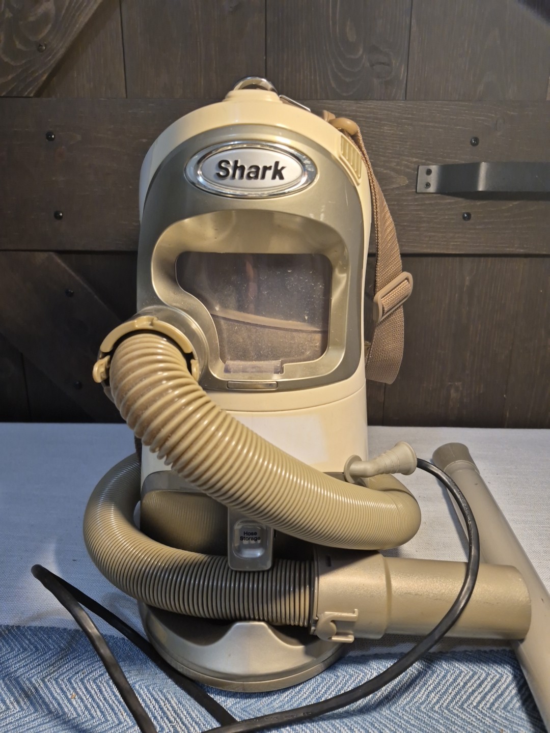 Shark Vacuum Cleaner Lift Around Model NP 319E 40 TESTED Works RARE gallery