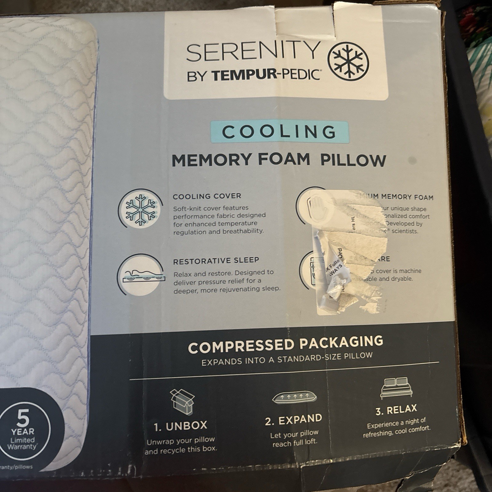 Tempur-Pedic Serenity Cooling Memory Foam Pillow, Standard, White/Blue Geometric gallery