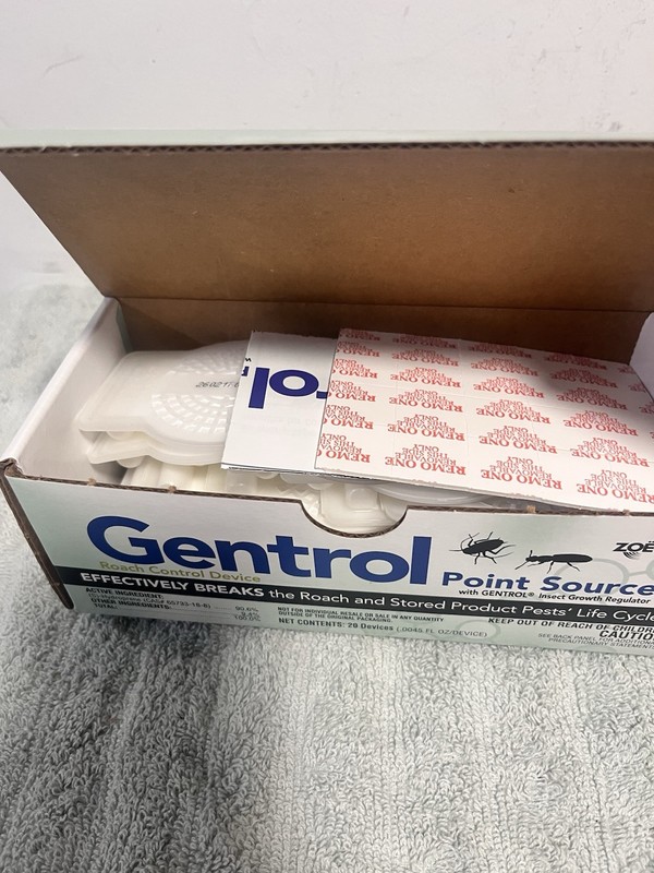 Zoëcon Gentrol Point Source Cockroach IGR Discs, 20 Pack, Up to 3 Months, NEW gallery