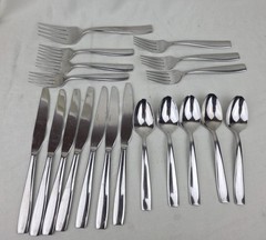 Oneida 19pcs. Flatware – Misc. Pieces See Description