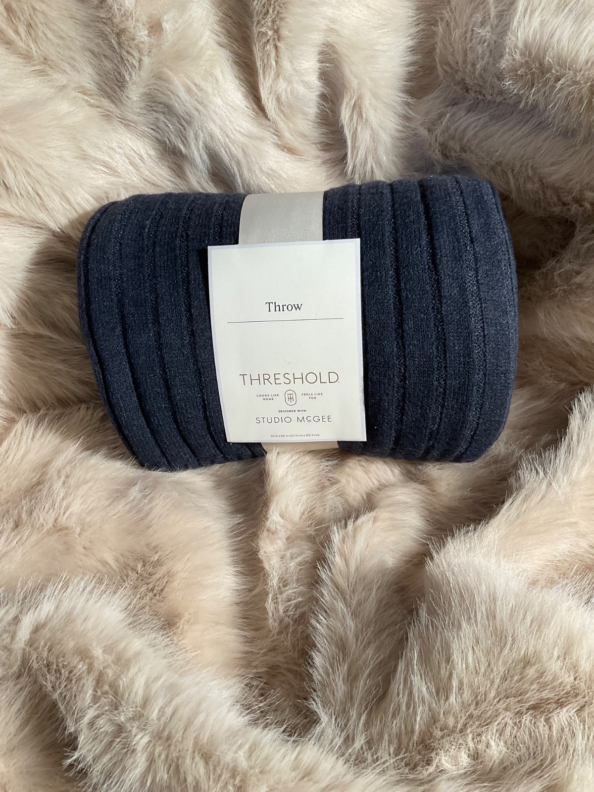 NWT Threshold by Studio McGee throw blanket 50”x60” Navy Blue gallery