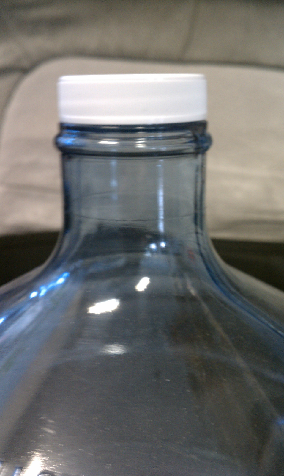 Replacement Water Bottle Caps Screw On 38mm (Bag of 6) MADE IN USA gallery