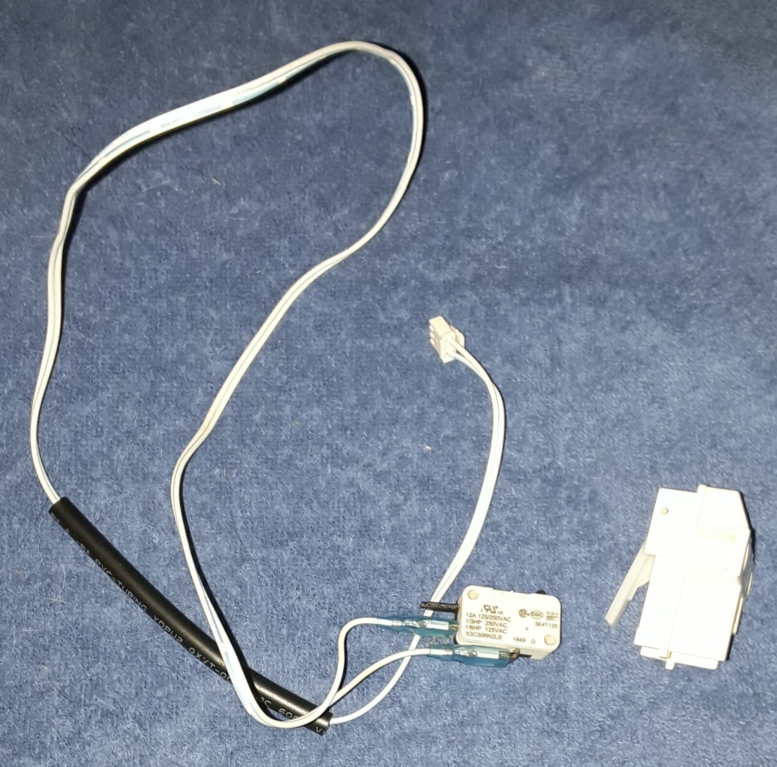 Original Whirlpool Float Switch X3C306N2LB 12A 125/250VAC 1/3HP-1/6HP WDH70EAPW gallery