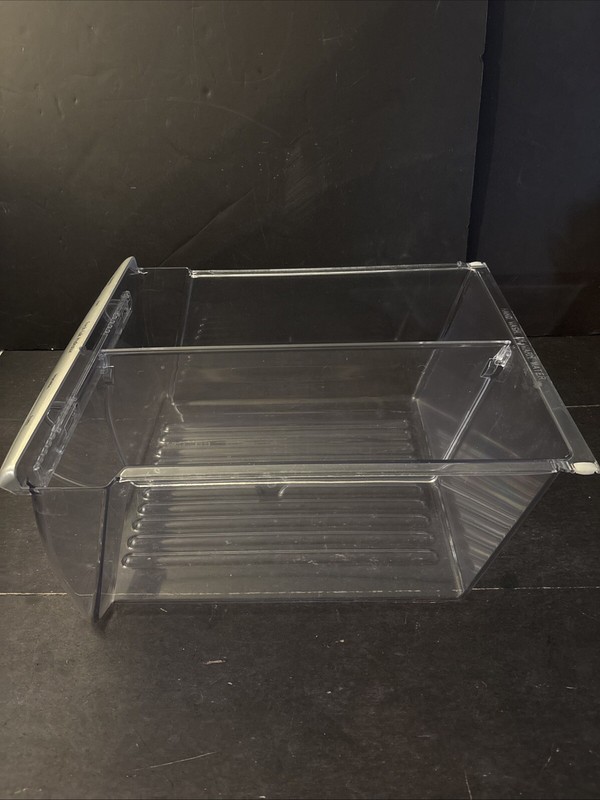 ****FRIGIDAIRE REFRIGERATOR CRISPER DRAWER 240351022, 240351061**** gallery