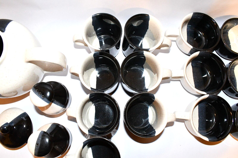 Better Homes & Garden Dinnerware 16 Piece Set Ceramic Stoneware Two Tone gallery